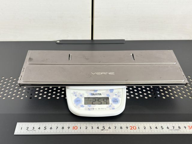 VERNE トレッキングパッドの重量測定：量りの値は254g